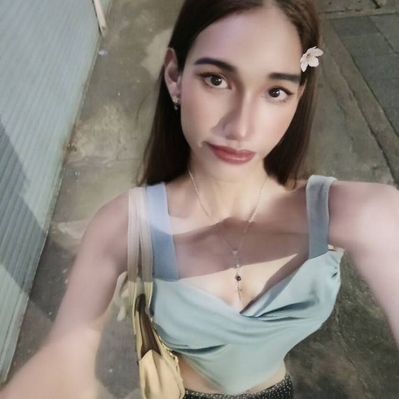 แชท หาเพื่อนคุย  ที่อยู่ กรุงเทพมหานคร