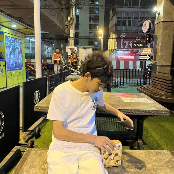 แชท หาเพื่อนคุย, หาเพื่อนเที่ยว 