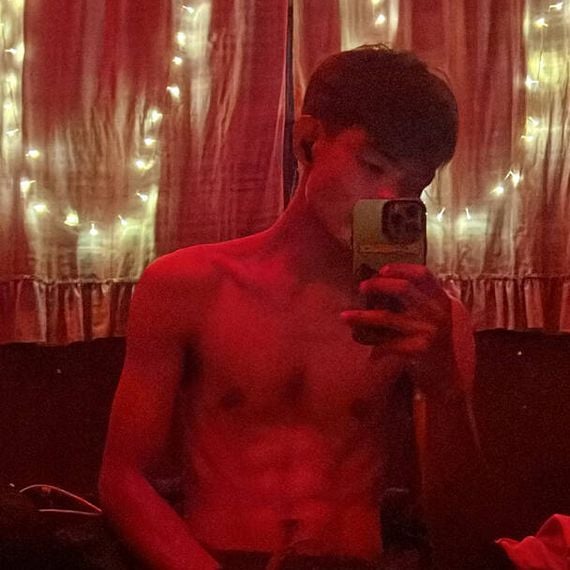 แชท หาเพื่อนคุย, หากิ๊ก