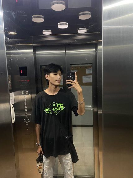 แชท หาเพื่อนคุย, โสด  ที่อยู่  ชลบุรี