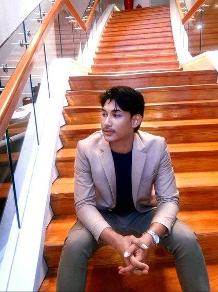 chat hangout  from Phatthalung