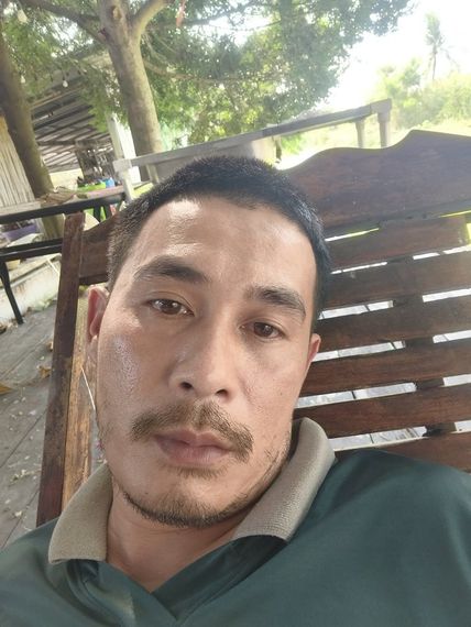 chat looking for friends 