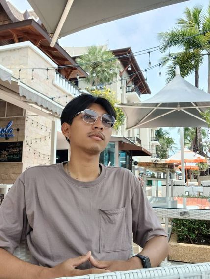 แชท หาเพื่อนคุย, หากิ๊ก