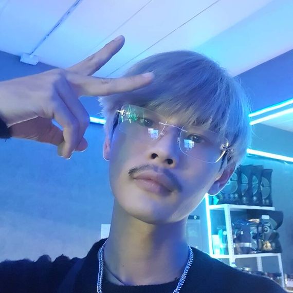 แชท หากิ๊ก, แชทเปิดกล้อง  ที่อยู่  นนทบุรี