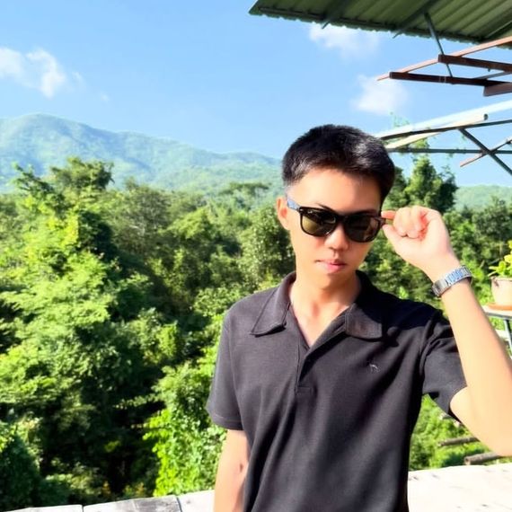 chat find love, hangout  from Bangkok