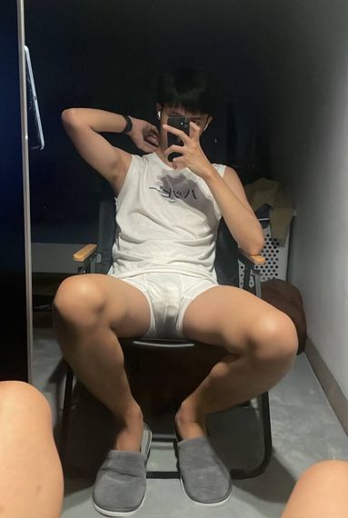 แชท หาเพื่อนคุย, โสด 