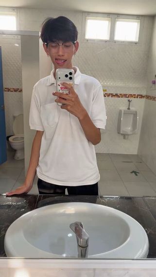 แชท โสด, นัดเจอ  ที่อยู่ กรุงเทพมหานคร
