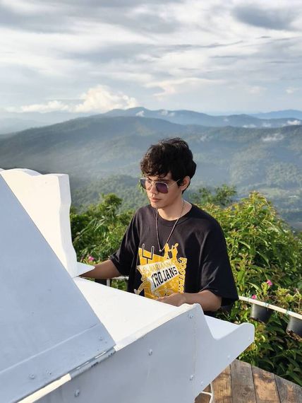 แชท หาเพื่อนคุย, โสด 