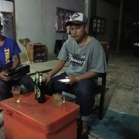 แชท หากิ๊ก 