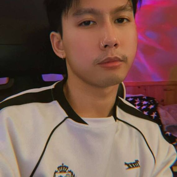 แชท หาเพื่อนคุย, โสด 