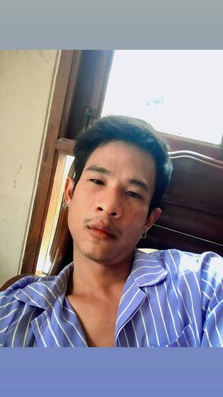 chat chat  from Roi Et