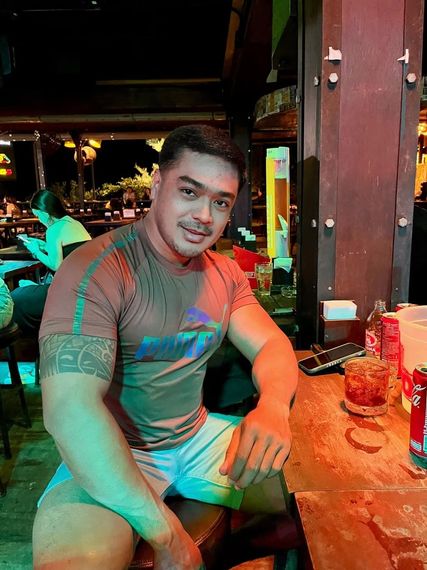 แชท หาเพื่อนคุย, หาเพื่อนเที่ยว  ที่อยู่ กรุงเทพมหานคร