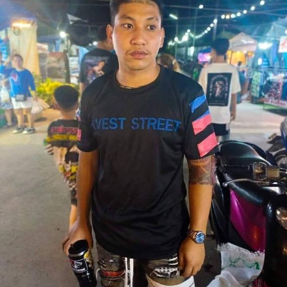 แชท หาเพื่อนคุย, โสด 