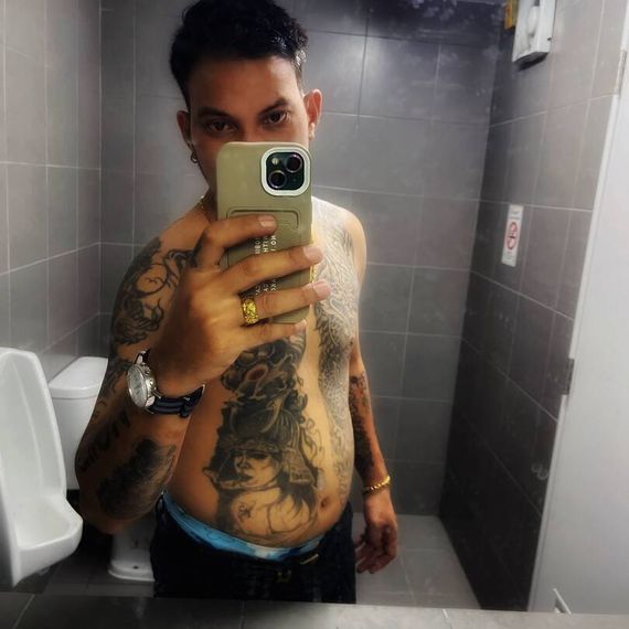 แชท หาเพื่อนคุย, หากิ๊ก 