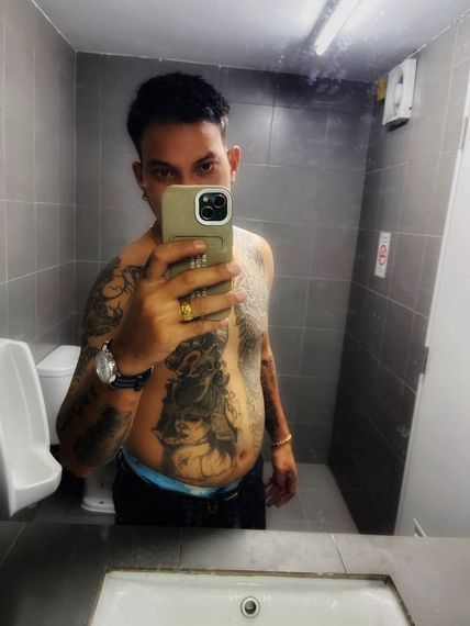 แชท หาเพื่อนคุย, หากิ๊ก 