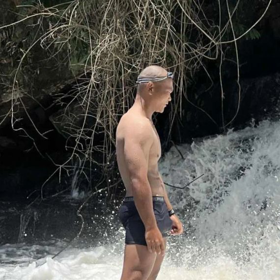 แชท หาเพื่อนเที่ยว, โสด  ที่อยู่  อุดรธานี