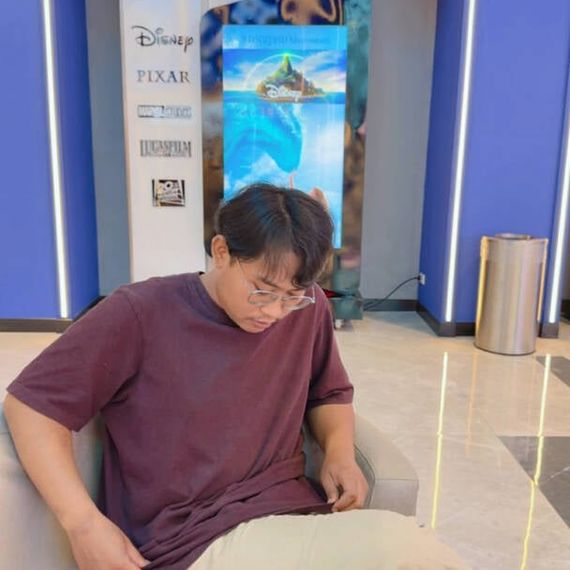 แชท โสด  ที่อยู่ กรุงเทพมหานคร