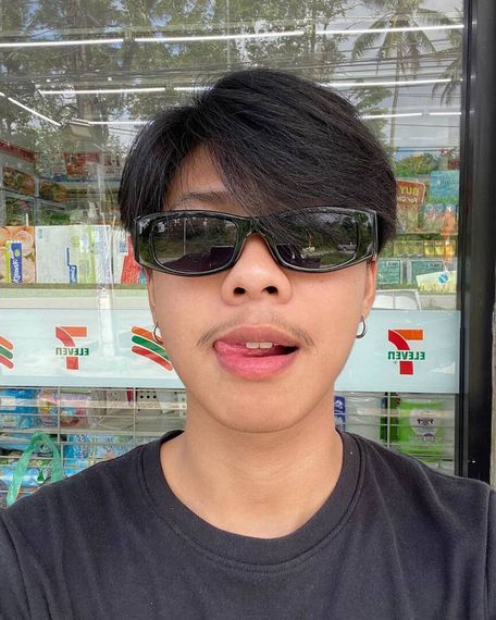 แชท หาเพื่อนคุย  ที่อยู่  อุบลราชธานี
