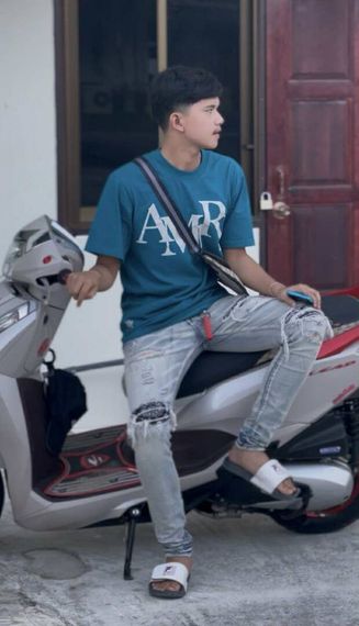 แชท แชทเปิดกล้อง  ที่อยู่  นครศรีธรรมราช