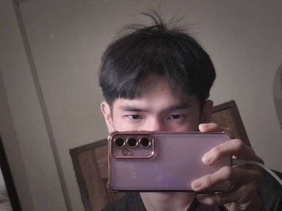 แชท หาเพื่อนเที่ยว, โสด 