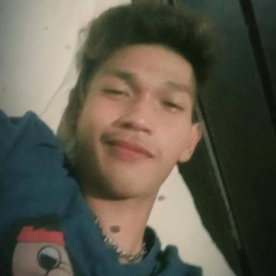 แชท หาเพื่อนคุย, โสด 