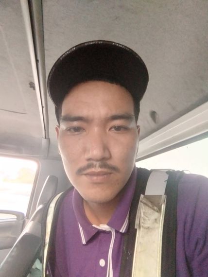 แชท หาเพื่อนคุย  ที่อยู่  ชลบุรี