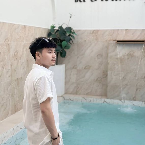 แชท หาเพื่อนคุย, หาเพื่อนเที่ยว  ที่อยู่ กรุงเทพมหานคร