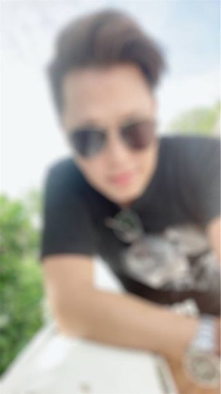 แชท หากิ๊ก, โสด  ที่อยู่ กรุงเทพมหานคร