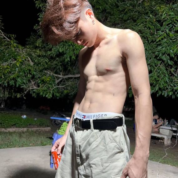 แชท หาเพื่อนคุย 