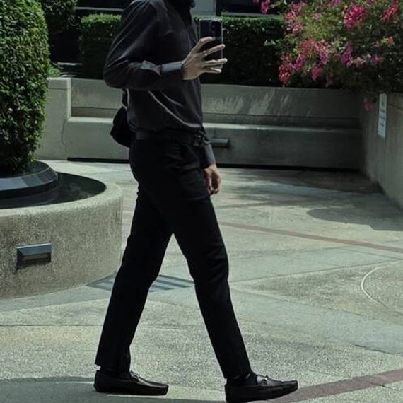 แชท หากิ๊ก  ที่อยู่  นนทบุรี