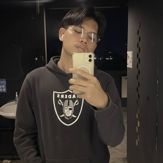 แชท หากิ๊ก 