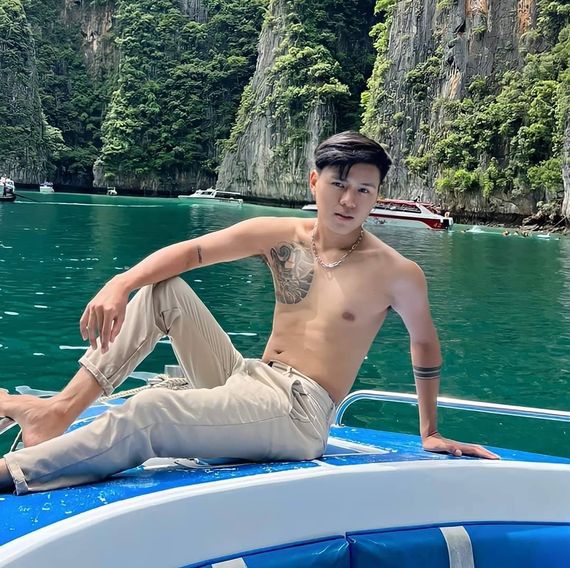 แชท หาเพื่อนคุย, หาเพื่อนเที่ยว  ที่อยู่ กรุงเทพมหานคร