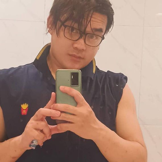 แชท หาเพื่อนคุย, หากิ๊ก 