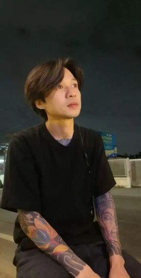 chat chat, single from Bangkok