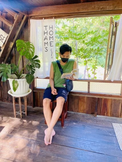 แชท หากิ๊ก, โสด  ที่อยู่  ชลบุรี