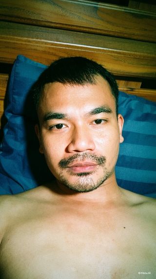 แชท โสด, นัดเจอ  ที่อยู่  ชลบุรี