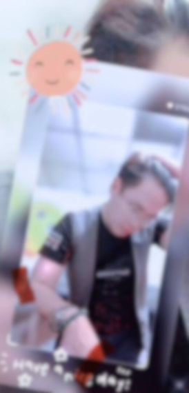 แชท หากิ๊ก, โสด  ที่อยู่ กรุงเทพมหานคร