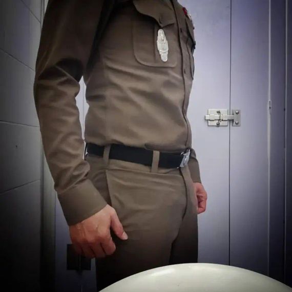 แชท หาเพื่อนคุย  ที่อยู่ กรุงเทพมหานคร