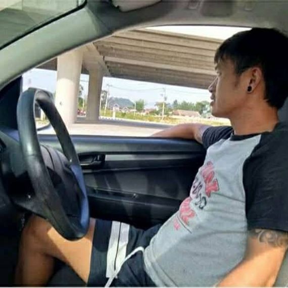 แชท แชทเปิดกล้อง  ที่อยู่ กรุงเทพมหานคร