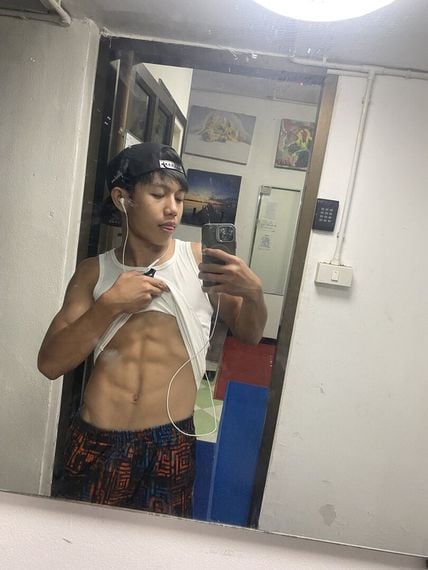 แชท หาเพื่อนคุย