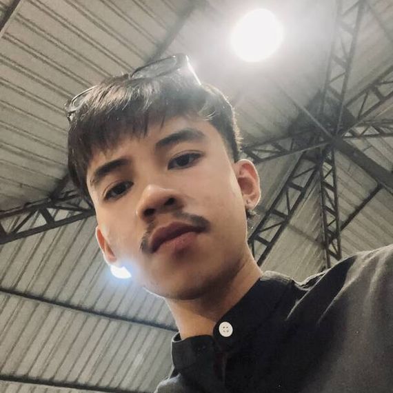 แชท หากิ๊ก, โสด 