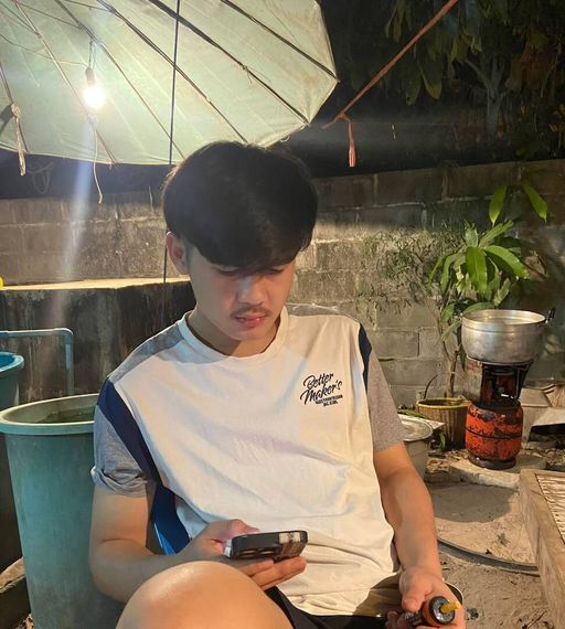 chat looking for friends 