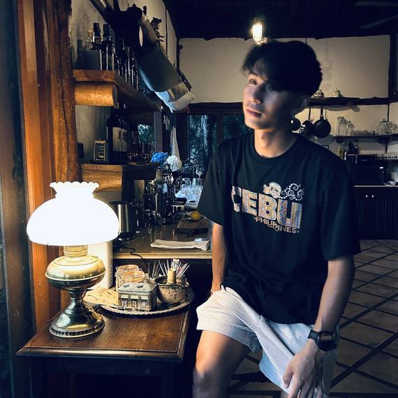 แชท หาเพื่อนคุย, โสด 