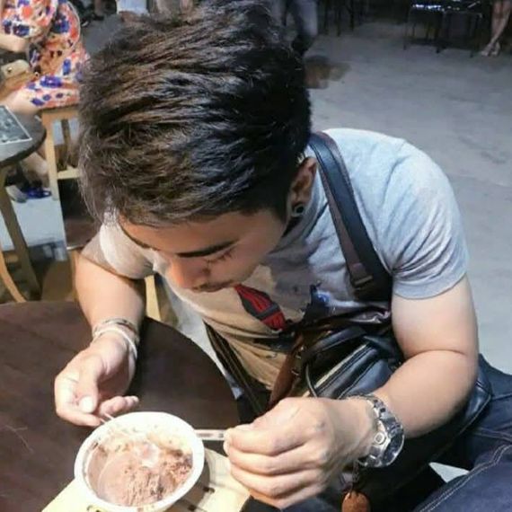 แชท หาเพื่อนเที่ยว  ที่อยู่ กรุงเทพมหานคร