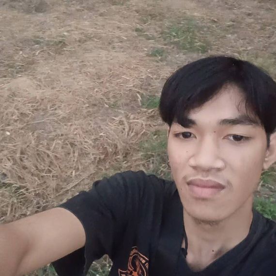 แชท แชทเปิดกล้อง  ที่อยู่  อุบลราชธานี