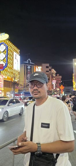 chat looking for friends from Bangkok