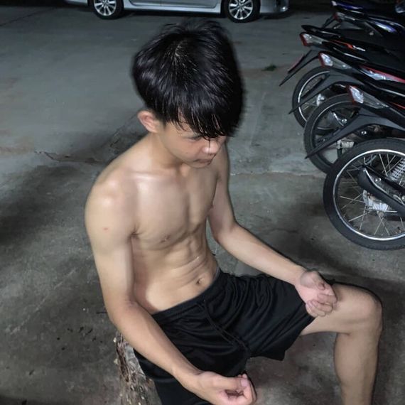 แชท หากิ๊ก 