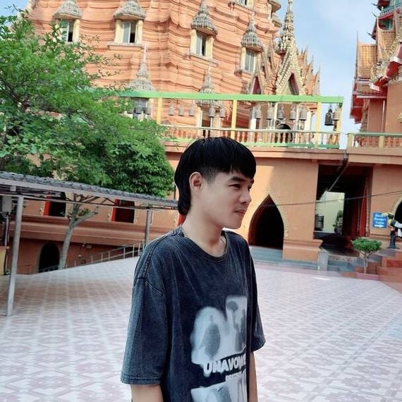 แชท หาเพื่อนคุย, โสด