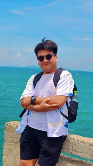 แชท หากิ๊ก  ที่อยู่  นนทบุรี