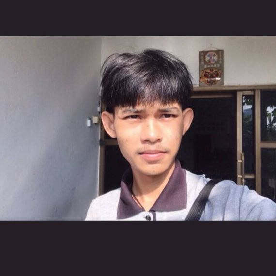 แชท หากิ๊ก, โสด 
